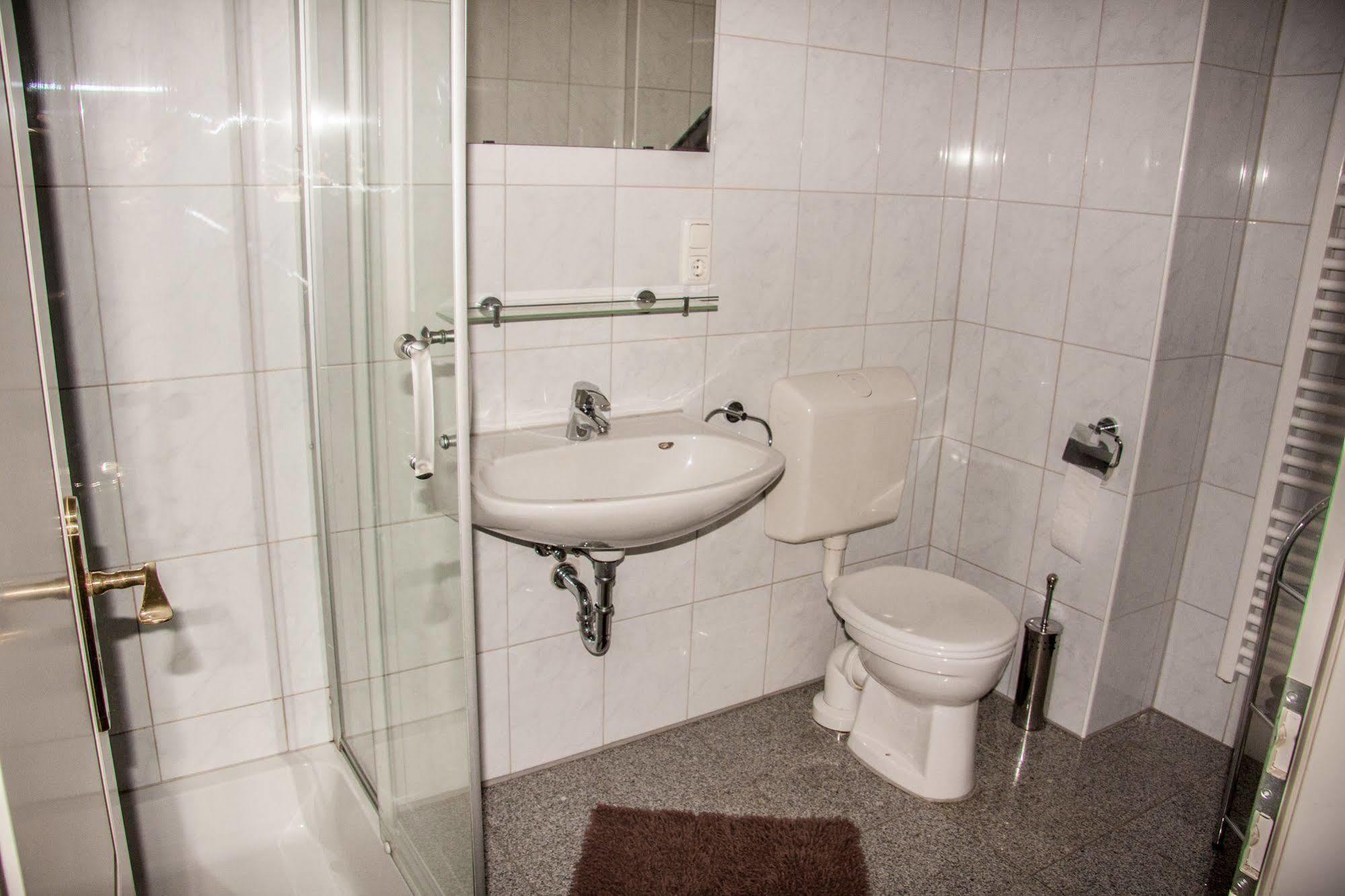 Boardinghouse - Stadtvilla Budget Schweinfurt Exterior photo